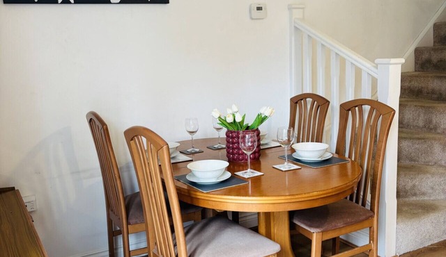 Penuel 3-bedroom house in Central Sutton-in-Ashfield