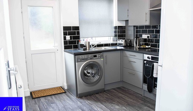 Perfect 3-bedroom house with WiFi in Hanley, Stoke-on-Trent