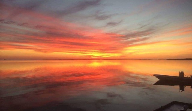 Perfect Location in Long Island, Bahamas, sleeps 4, Best Value and Location!