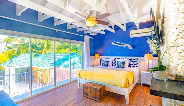 Pool Cottage at Viking Hill Resort with Pool