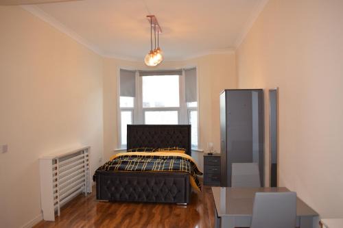 Premier London Rooms