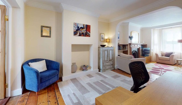Princes Street | Oxford Holiday Let | 3 Beds & Sleeps 6