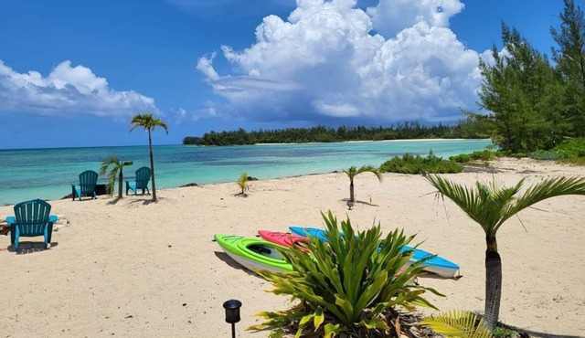 PRIVATE and QUIET BEACH-FRONT property with Luxury Accommodations!