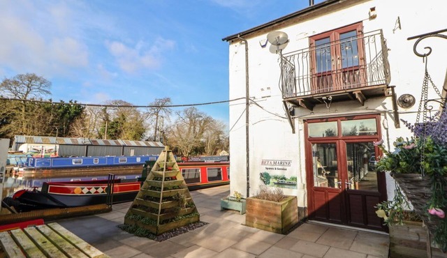 Quayside Apartment, in Nantwich.