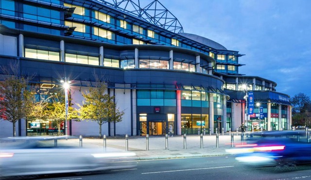 Radisson RED London Twickenham