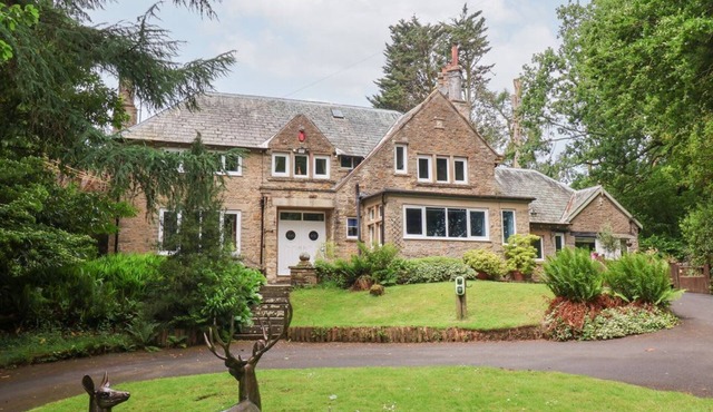 Raincliffe Manor, Scarborough