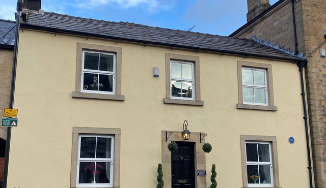 Relaxed Family Cottage in Matlock | Ideal Peak District Base | 4 Guests