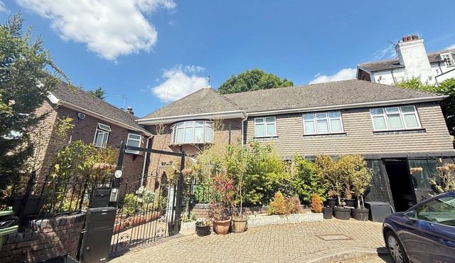 Relaxing family home in London- 20 mins to london bridge station