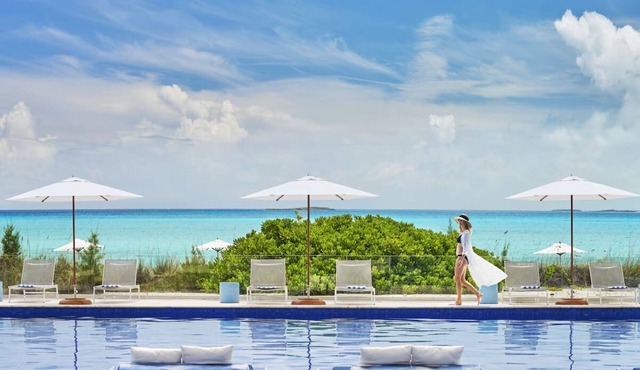 Relaxing Ocean View, 3 Bedroom, Access to Pristine Beach &Outdoor Pool | 2 Rooms
