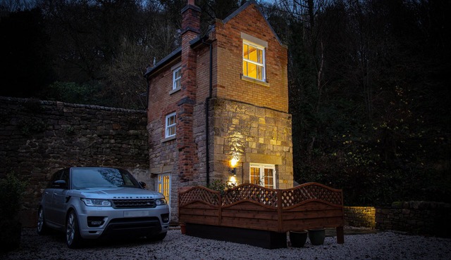 Robin Hood Tower