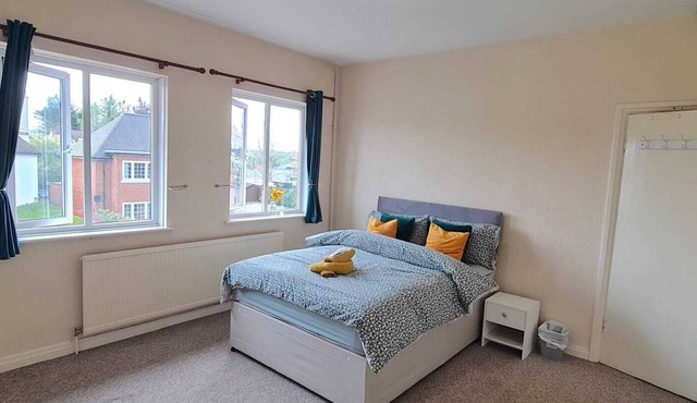 Room 2 - Bathurst Walk
