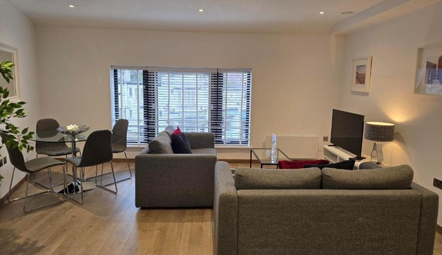Roomspace Serviced Apartments - Harvest Lane