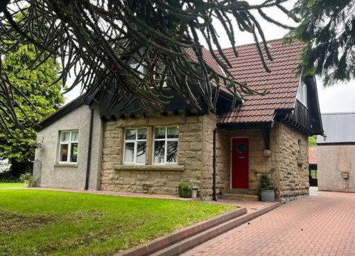 Ruby Cottage