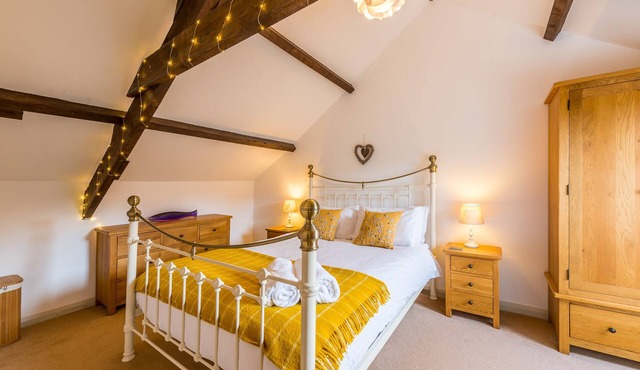 Rural Retreat, The Mill at Stoneleigh Knowle Cottages