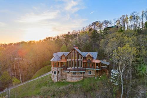 Rustic Luxury in Morganton