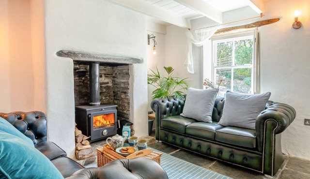 Ruth's Cottage - Three Bedroom House, Sleeps 5
