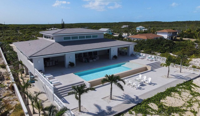 Sanddollar Villa - Massive Villa on World famous Tropic of Cancer, Heated Pool