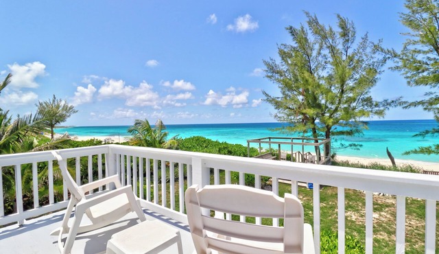 Sea Coral Cottage - a Bahamian oceanside paradise!