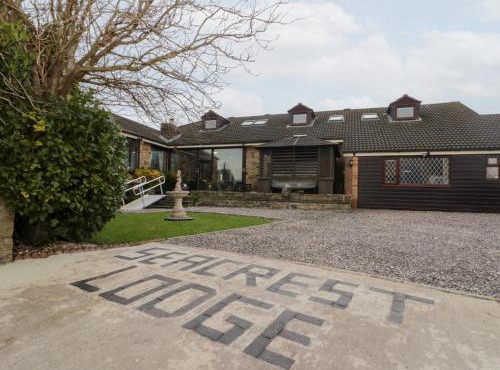 Seacrest Lodge