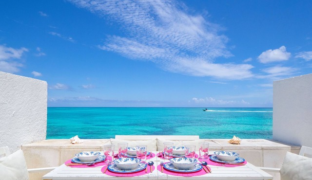 Seas the day from dawn to sunset.