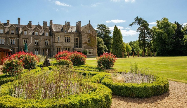 Shendish Manor Hotel & Golf Course