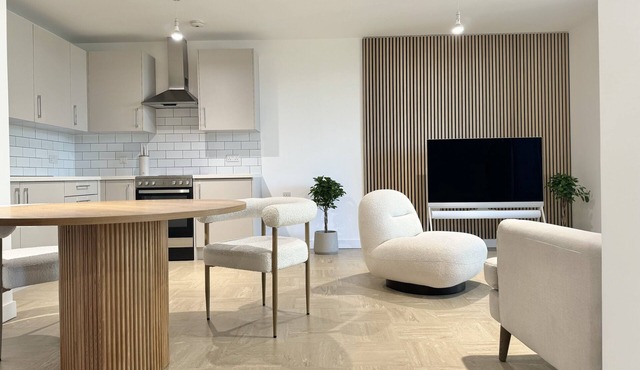 Short term apartment in London