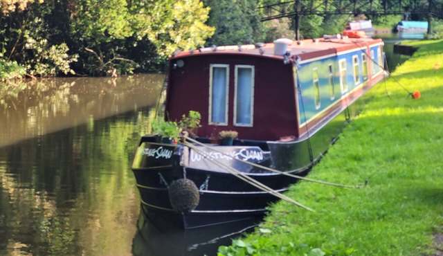 Skippered Canal Boat Holidays