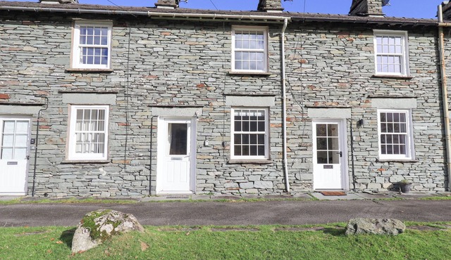 SLATERS REST, pet friendly, with open fire in Langdale