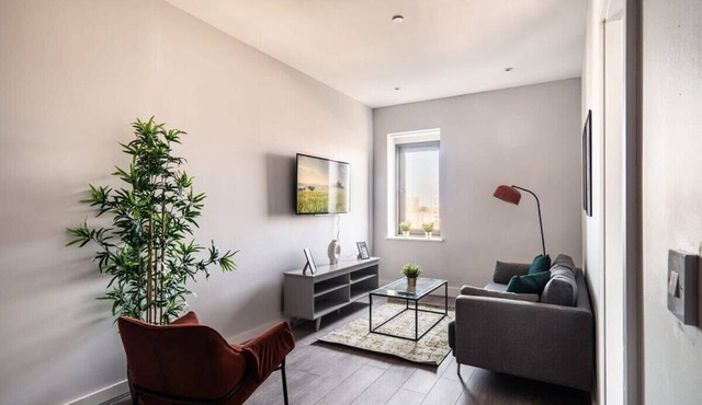 Smart 2 BR Apt in Crosby Road, Waterloo, Liverpool