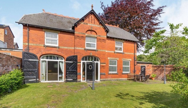 Southport Coach House, Southport