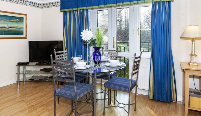 Spacious 2 bed 2 bath
