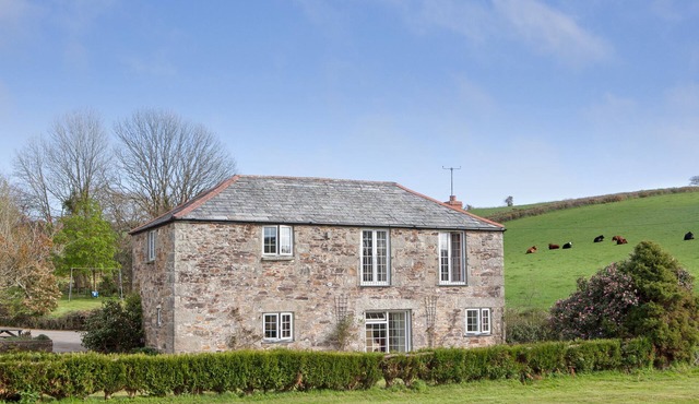 Spacious 3 bedroom house in beautiful, rural Cornwall