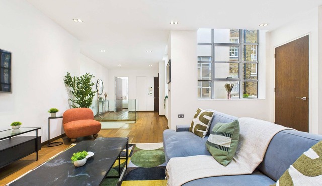 Spacious Designer Camden Town Apartment