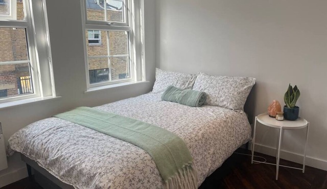 Spacious Duplex near Clapham