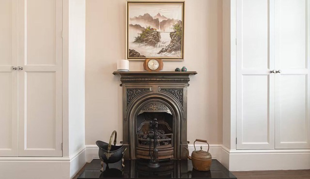Spacious East London Home with a beautiful Garden - Pass the Keys
