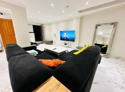 Spacious One Bed Property in Wembley