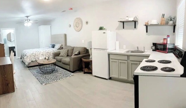 Spacious studio Duplex. in Orange