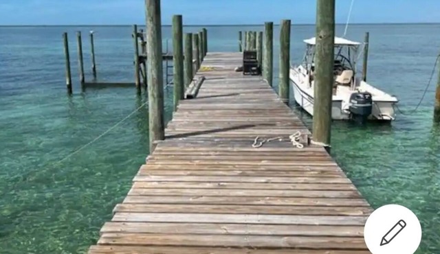 Spectacular sunsets , located on the sea of Abaco. Everything walking distance