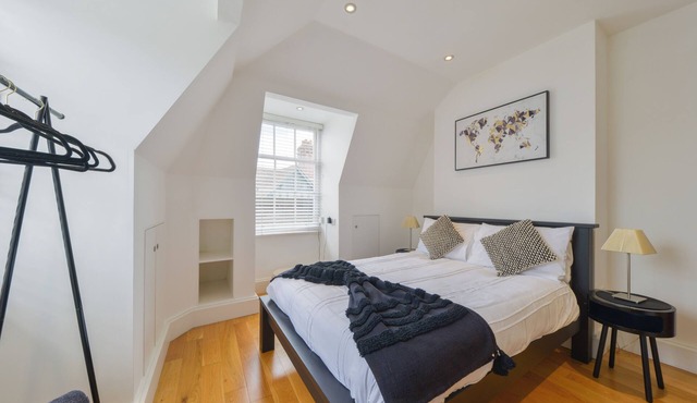 St Albans Modern Hideaway Retreat