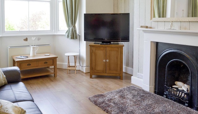 St Martins Square Apartment 2