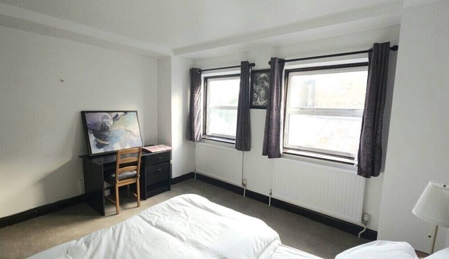 Stockwell Station Double Room