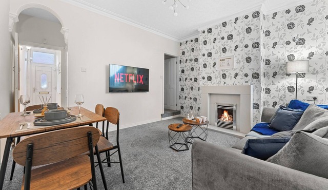 Stoke Work Stay - Contractors & Families - Sleeps 6
