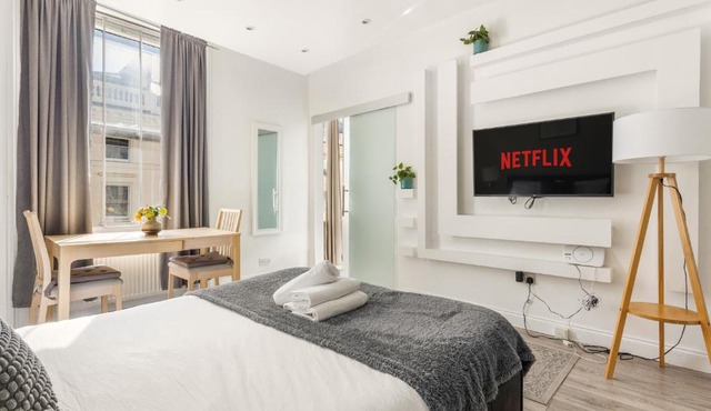 Studio Flat near Hyde Park