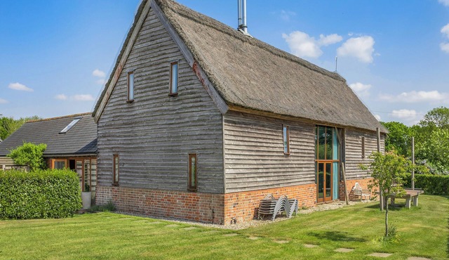 Stunning converted barn in beautiful countryside.