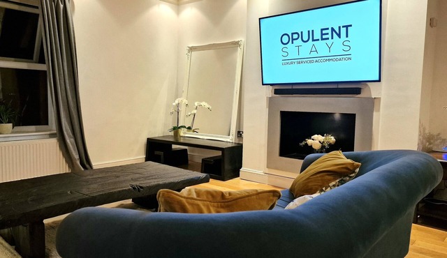 Stunning Luxury 2 Bed City Centre Apartment