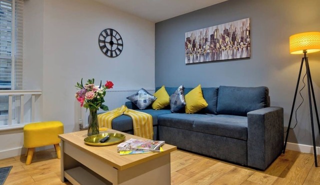 Stylish 2-bed Apartment in Centre of Stamford