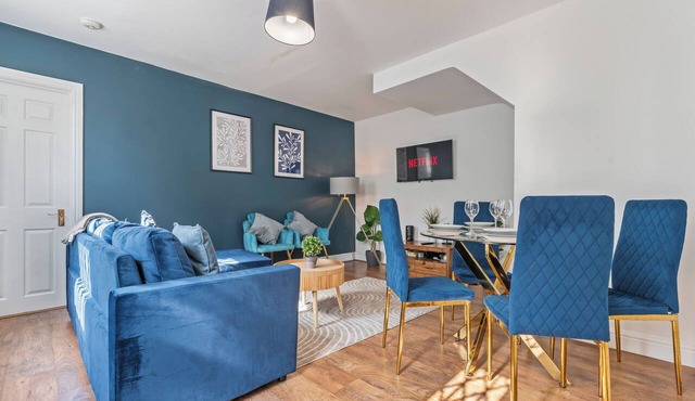 Stylish 2BR House close to Camden Town Station