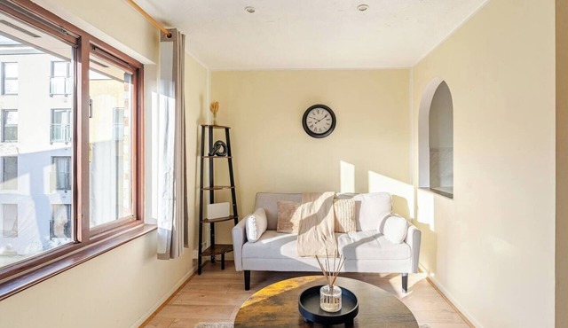 Stylish Apt in Canary Wharf - Perfect For Business