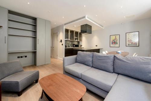 Stylish & Central 2-Bedroom Apartment