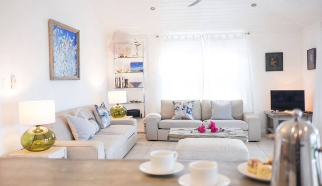 ❊Stylish & Chic 1 Bedroom Private Hillside Villa❊
